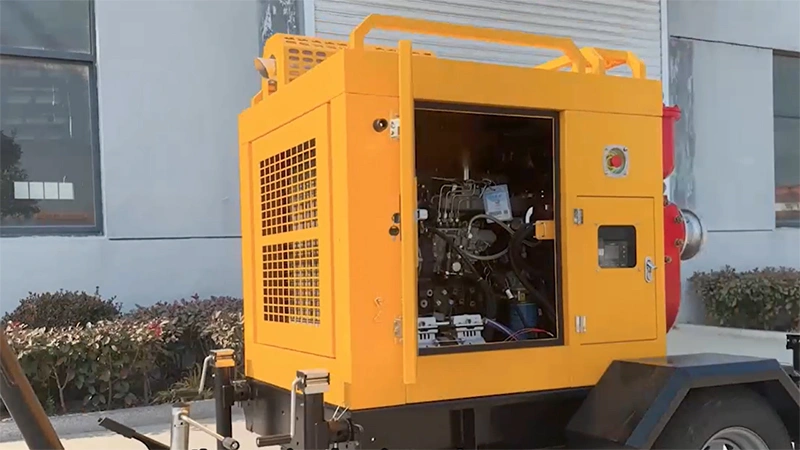 Máy Bơm Tự Mồi Có Gắn Rơ Moóc
