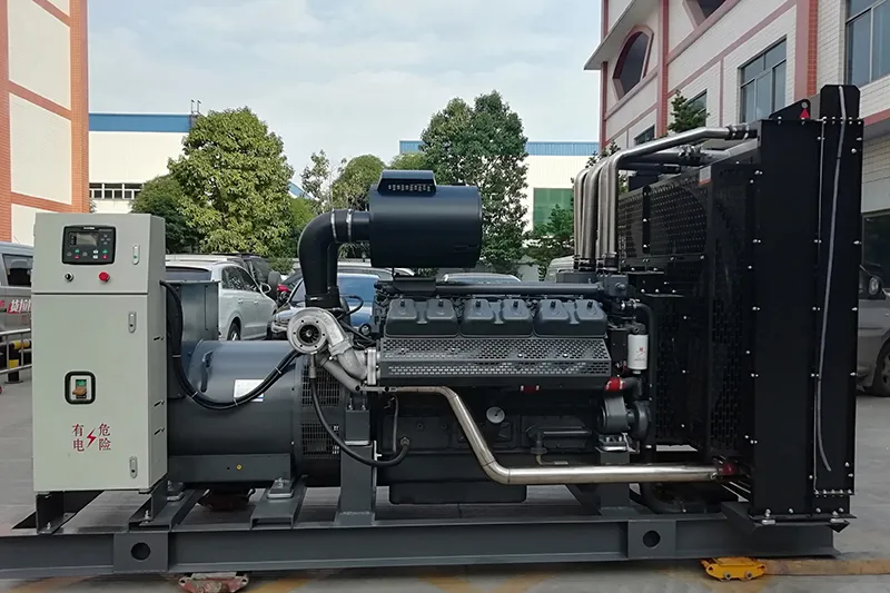 Tải máy phát điện diesel 800kW SDEC được xuất khẩu sang Trung Đông.