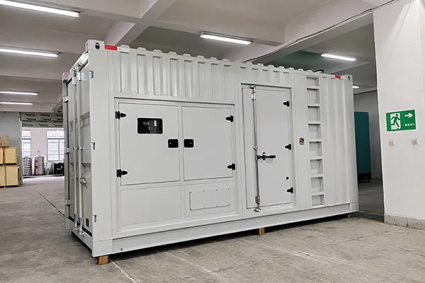 Tổ máy phát điện diesel 500kW Yuchai chống ồn có vỏ container được xuất khẩu sang Iraq.