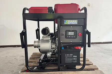 Máy bơm nước chạy xăng